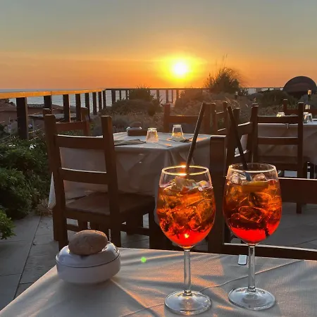 Rocce Rosse 펜션 *